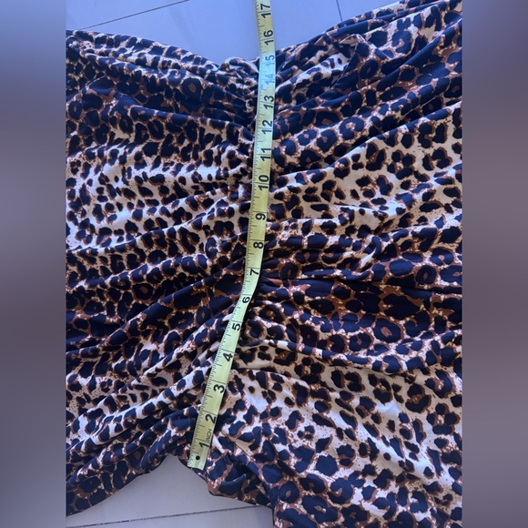 Plus Size Women’s sleeveless Leopard Print Jumpsuit size 3X pre-owned wide leg - Picture 14 of 16